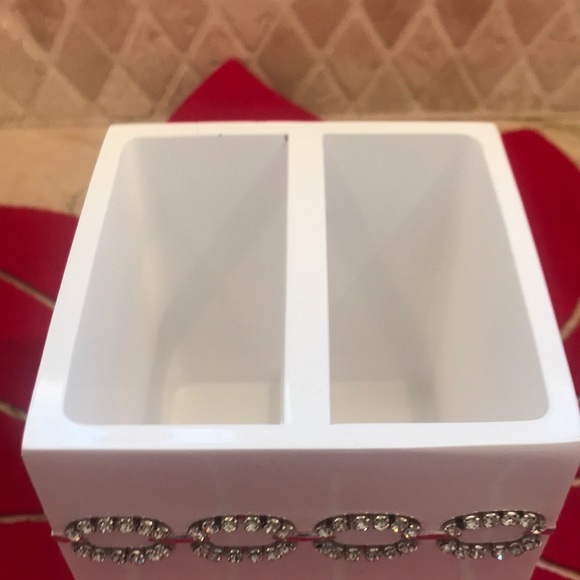 Mike + Ally Dual Toothbrush Holder With Crystals - Picture 2 of 3